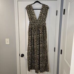 AMERICA & BEYOND Leopard Print Maxi Dress / Coverup With Stretch Waist Size Smal